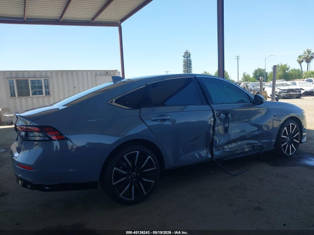 1HGCY2F82PA017810 Honda Accord Hybrid Touring