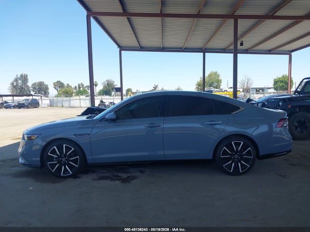 1HGCY2F82PA017810 Honda Accord Hybrid Touring