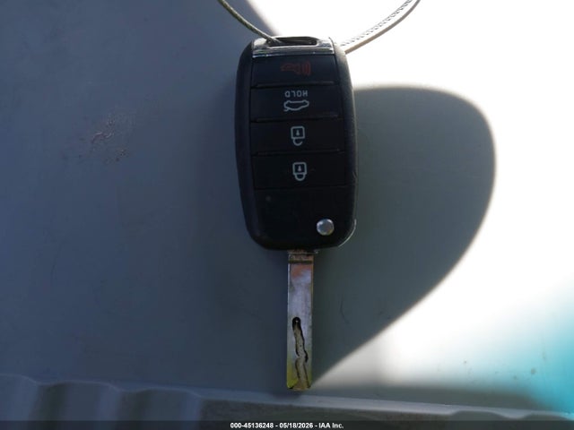 KIA Optima Lx 2017 KNAGT4L32H5137813 Image 11