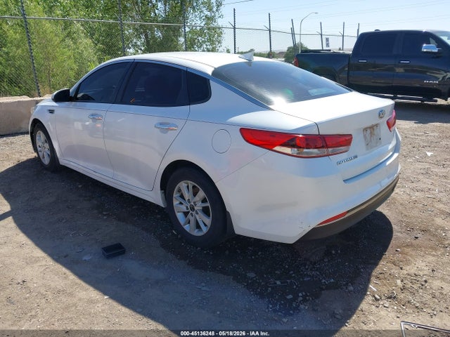 KIA Optima Lx 2017 KNAGT4L32H5137813 Image 3