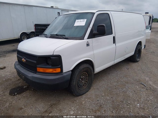 45136249 :رقم المزاد ، 1GCFG15X261150843 vin ، 2006 Chevrolet Express Work Van مزاد بيع