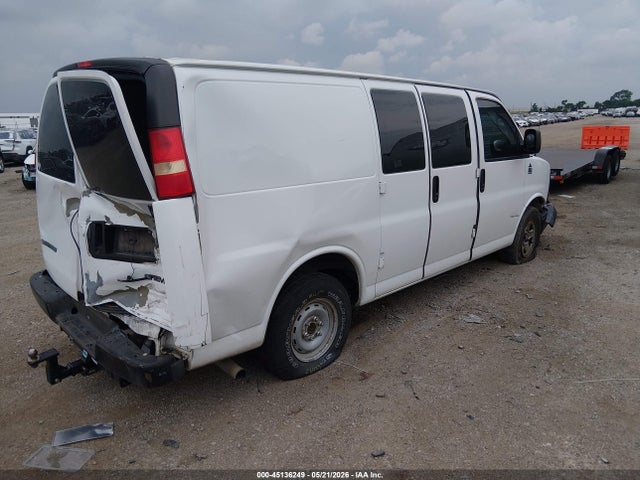 45136249 :رقم المزاد ، 1GCFG15X261150843 vin ، 2006 Chevrolet Express Work Van مزاد بيع