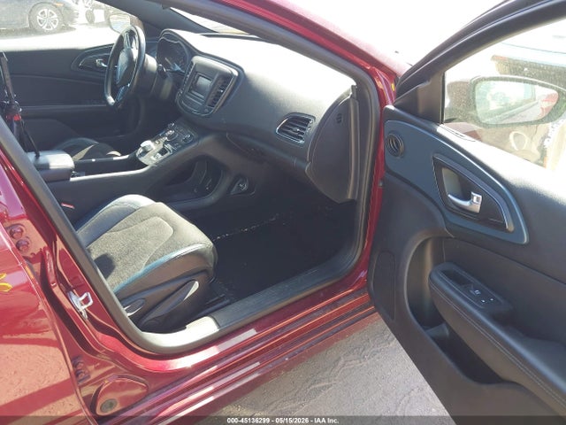 Chrysler 200 S 2015 1C3CCCBG5FN551721 Image 5
