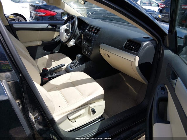 Продаж на аукціоні авто 2013 Volkswagen Jetta 2.5l Se, vin: 3VWDP7AJ9DM385510, номер лоту: 45136331