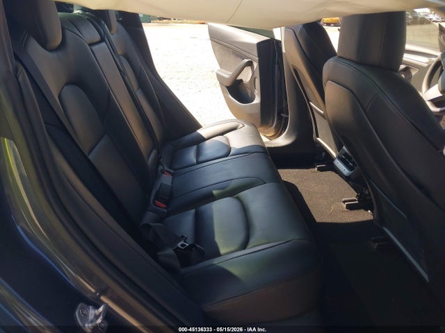 Tesla Model 3 Long Range Dual Motor All-wheel Drive 2022 5YJ3E1EB2NF332951 Image 8