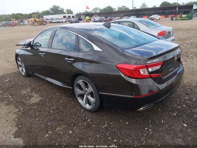 Продаж на аукціоні авто 2018 Honda Accord Touring, vin: 1HGCV1F93JA070003, номер лоту: 45136360