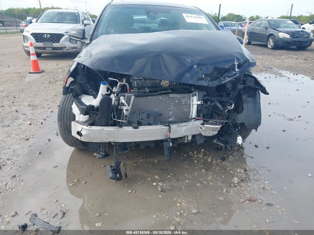 2020 Hyundai Ioniq Electric Limited მანქანა იყიდება აუქციონზე, vin: KMHC85LJ7LU061376, აუქციონის ნომერი: 45136369