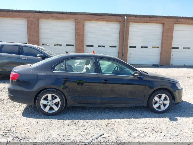 Auction sale of the 2014 Volkswagen Jetta 2.0l Tdi, vin: 3VWLL7AJ7EM287682, lot number: 45136379