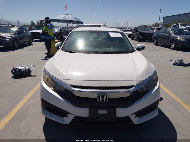 45136383 :رقم المزاد ، 19XFC2F50GE227528 vin ، 2016 Honda Civic Lx مزاد بيع