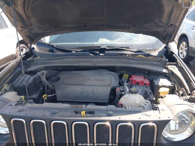 2018 Jeep Renegade Latitude Fwd მანქანა იყიდება აუქციონზე, vin: ZACCJABB7JPH25203, აუქციონის ნომერი: 45136394