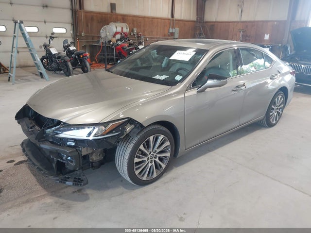 Продажа на аукционе авто 2021 Lexus Es 350, vin: 58ADZ1B11MU107614, номер лота: 45136469