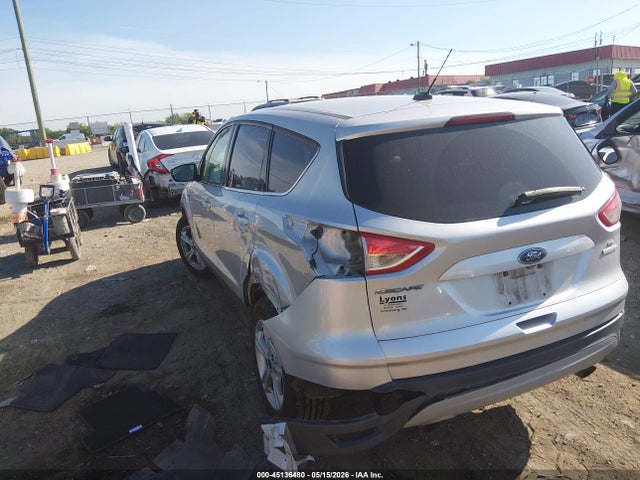 1FMCU0GX5FUC01216 Ford ESCAPE SE