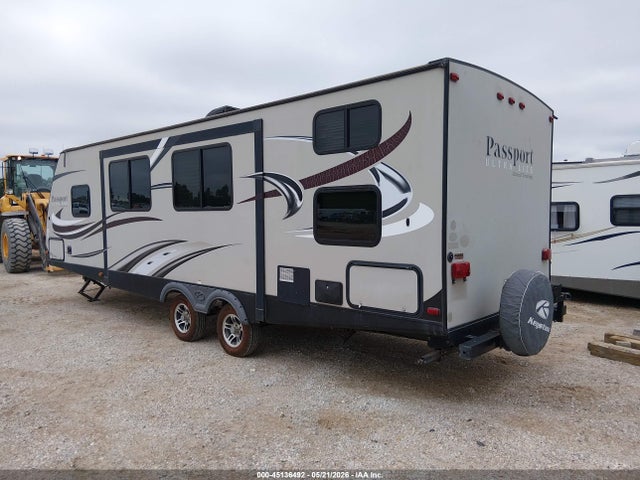 Keystone Other 2017 4YDT28125HT412346 Image 3