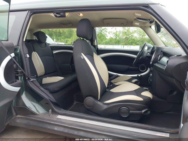 Продажа на аукционе авто 2012 Mini Cooper Clubman, vin: WMWZF3C50CT268044, номер лота: 45136532
