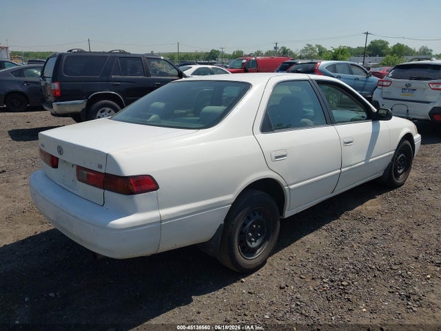 Продажа на аукционе авто 1998 Toyota Camry Le, vin: 4T1BG28K4WU269010, номер лота: 45136560