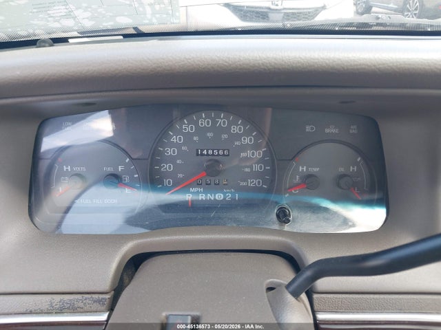 Продаж на аукціоні авто 2003 Mercury Grand Marquis Gs, vin: 2MEFM74W53X602967, номер лоту: 45136573