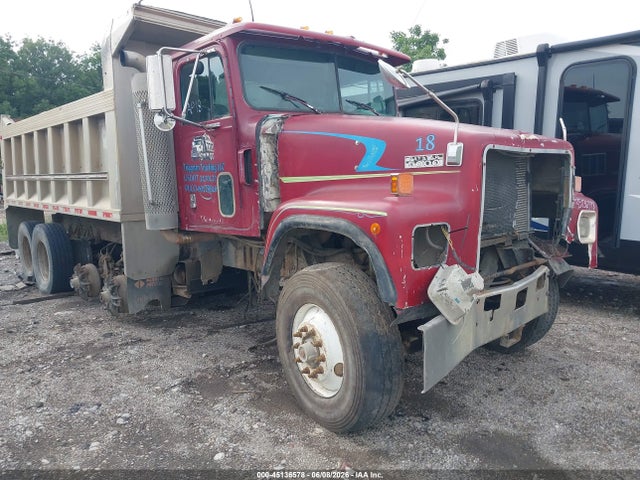 Auction sale of the 1996 International Paystar 5000sfa, vin: 2HTTWAHT8TC081958, lot number: 45136578
