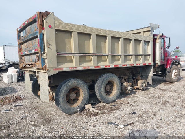 Auction sale of the 1996 International Paystar 5000sfa, vin: 2HTTWAHT8TC081958, lot number: 45136578