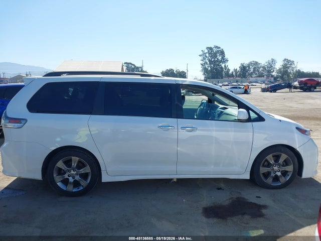 5TDXK3DC5ES492608 Toyota Sienna Se 8 Passenger