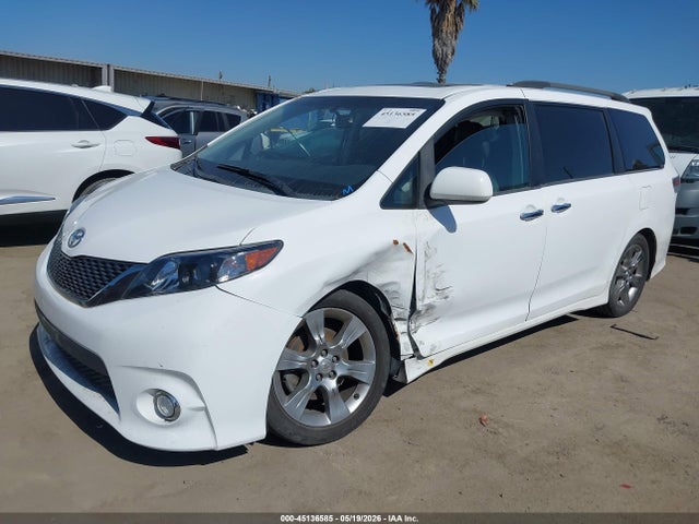 5TDXK3DC5ES492608 Toyota Sienna Se 8 Passenger