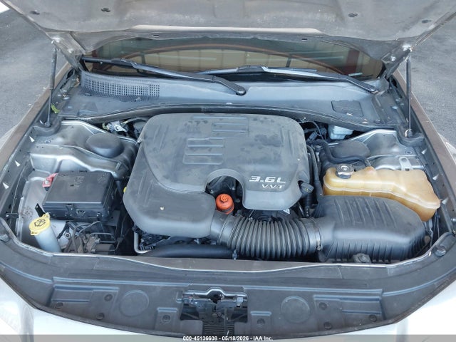 45136608 :رقم المزاد ، 2C3CA5CG8BH522314 vin ، 2011 Chrysler 300 Limited مزاد بيع