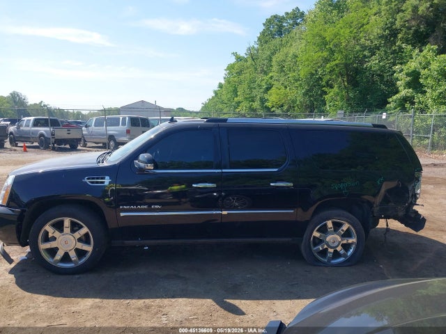 45136609 :رقم المزاد ، 1GYS4HEF1DR343050 vin ، 2013 Cadillac Escalade Esv Luxury مزاد بيع