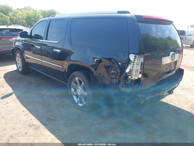 45136609 :رقم المزاد ، 1GYS4HEF1DR343050 vin ، 2013 Cadillac Escalade Esv Luxury مزاد بيع