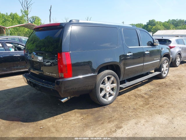45136609 :رقم المزاد ، 1GYS4HEF1DR343050 vin ، 2013 Cadillac Escalade Esv Luxury مزاد بيع