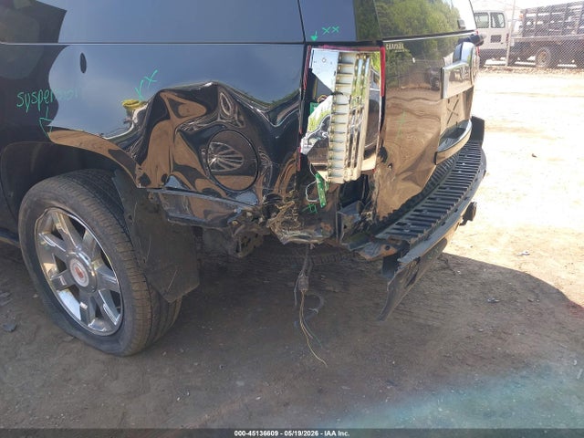 45136609 :رقم المزاد ، 1GYS4HEF1DR343050 vin ، 2013 Cadillac Escalade Esv Luxury مزاد بيع
