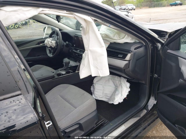 45136615 :رقم المزاد ، 4T1DAACKXSU521185 vin ، 2025 Toyota Camry Le مزاد بيع