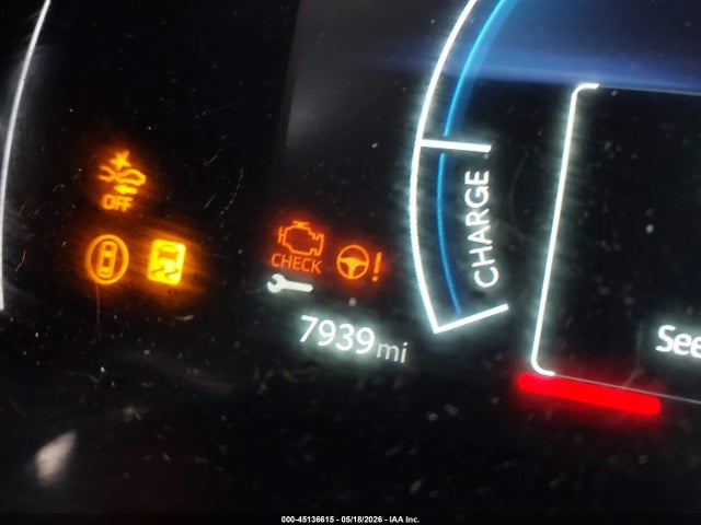 45136615 :رقم المزاد ، 4T1DAACKXSU521185 vin ، 2025 Toyota Camry Le مزاد بيع
