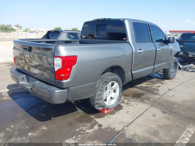 1N6AA1E63JN533949 Nissan TITAN SV