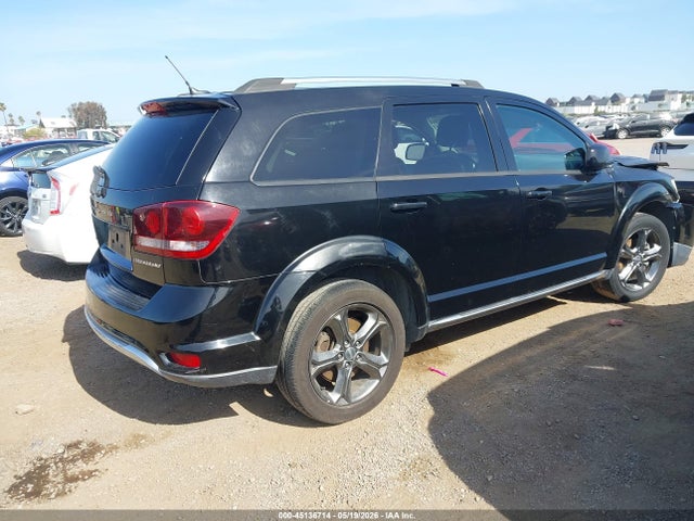 45136714 :رقم المزاد ، 3C4PDCGB9FT658729 vin ، 2015 Dodge Journey Crossroad مزاد بيع