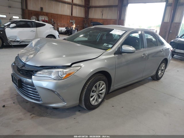 Продажа на аукционе авто 2015 Toyota Camry Le, vin: 4T4BF1FK7FR464489, номер лота: 45136728