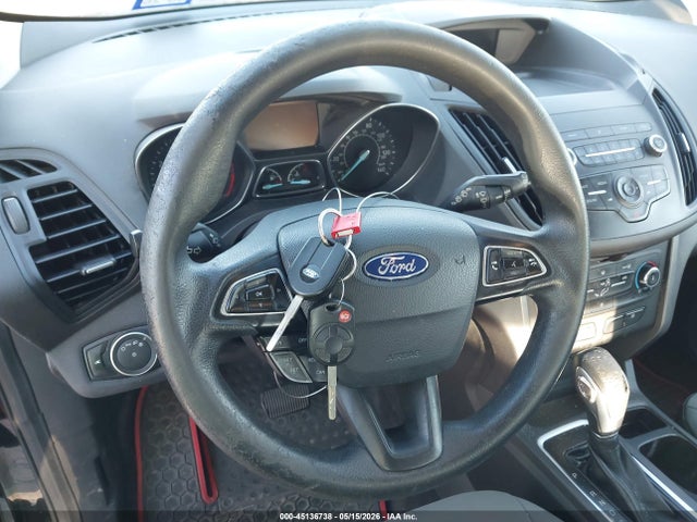 Продажа на аукционе авто 2019 Ford Escape S, vin: 1FMCU0F73KUA67768, номер лота: 45136738