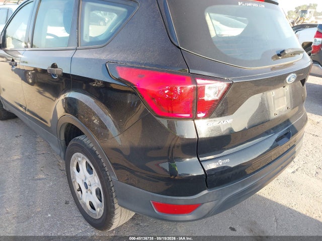 Продажа на аукционе авто 2019 Ford Escape S, vin: 1FMCU0F73KUA67768, номер лота: 45136738