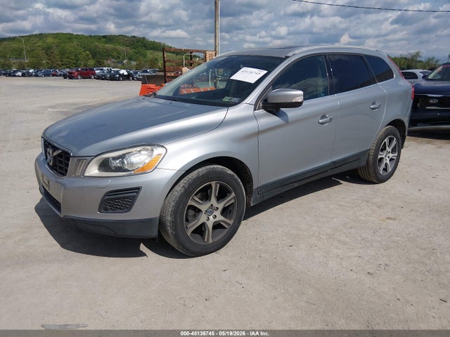 Продаж на аукціоні авто 2013 Volvo Xc60 T6/t6 Platinum/t6 Premier Plus/t6 R-design/t6 R-design Platinum/t6 R-design Premier Plus, vin: YV4902DZ0D2386938, номер лоту: 45136745