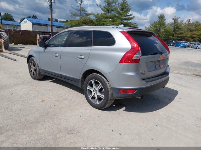 Продаж на аукціоні авто 2013 Volvo Xc60 T6/t6 Platinum/t6 Premier Plus/t6 R-design/t6 R-design Platinum/t6 R-design Premier Plus, vin: YV4902DZ0D2386938, номер лоту: 45136745