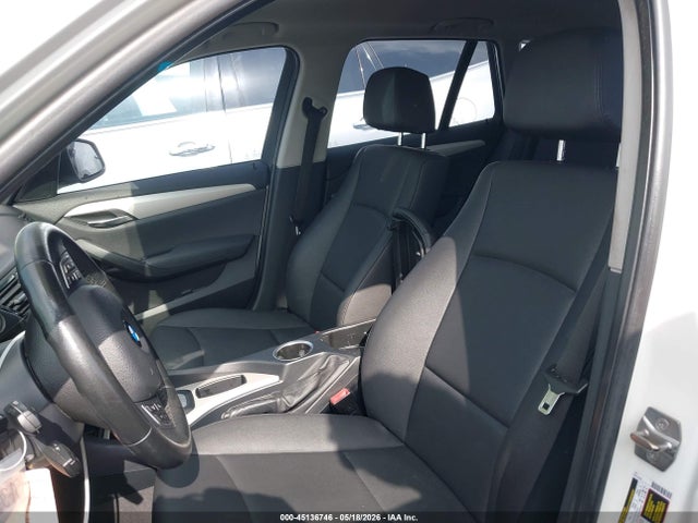 BMW X1 Sdrive28i 2015 WBAVM1C56FV319161 Image 14