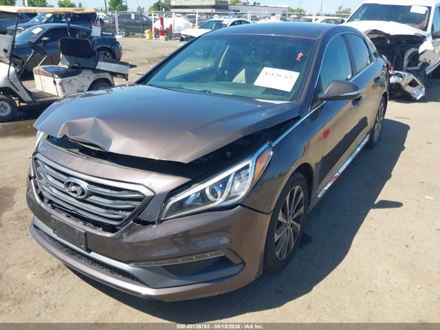 Hyundai Sonata Sport 2015 5NPE34AF2FH113578 Image 2