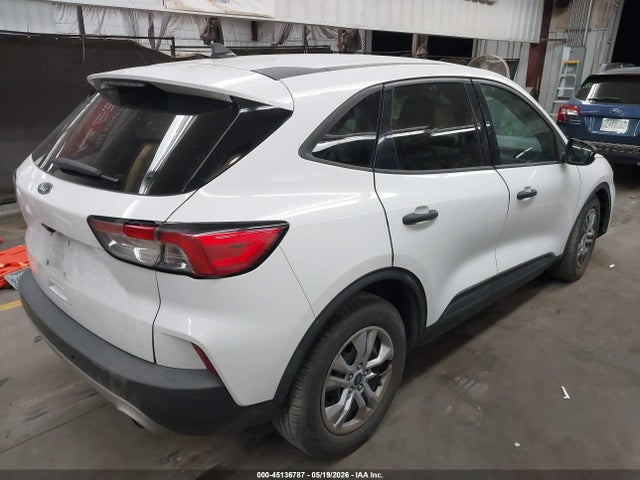 Ford ESCAPE S 2020 1FMCU0F61LUB44811 Image 4