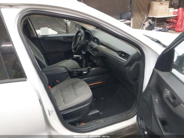 1FMCU0F61LUB44811 Ford ESCAPE S