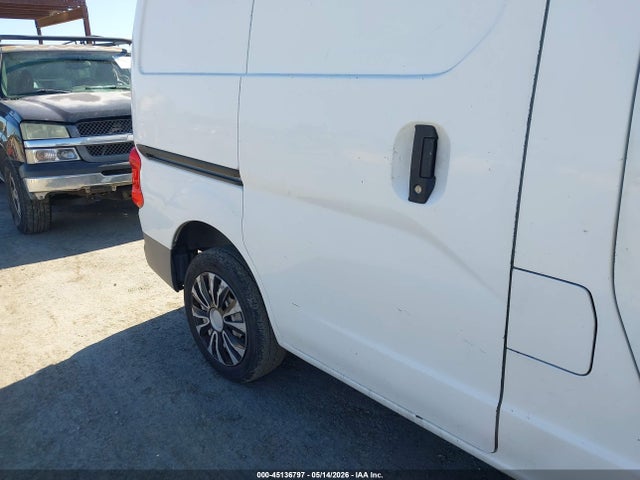 2016 Nissan Nv200 S მანქანა იყიდება აუქციონზე, vin: 3N6CM0KN9GK697565, აუქციონის ნომერი: 45136797