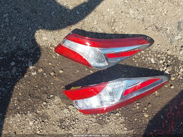 45136798 :رقم المزاد ، 4T1G11AK3LU944174 vin ، 2020 Toyota Camry Se مزاد بيع
