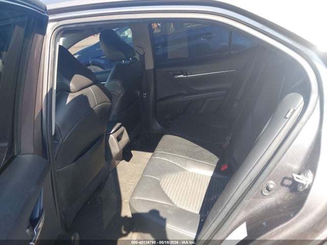 45136798 :رقم المزاد ، 4T1G11AK3LU944174 vin ، 2020 Toyota Camry Se مزاد بيع