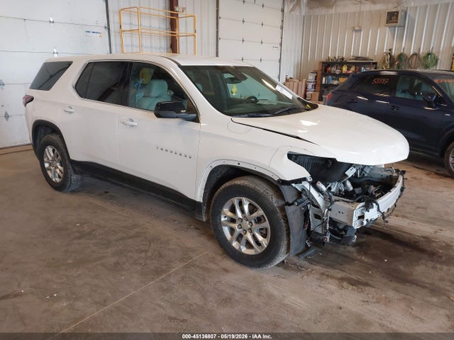 Продаж на аукціоні авто 2022 Chevrolet Traverse Fwd Ls, vin: 1GNERFKW5NJ149707, номер лоту: 45136807