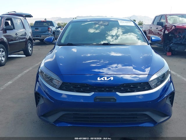 2023 Kia Forte Lxs მანქანა იყიდება აუქციონზე, vin: 3KPF24AD5PE555198, აუქციონის ნომერი: 45136812