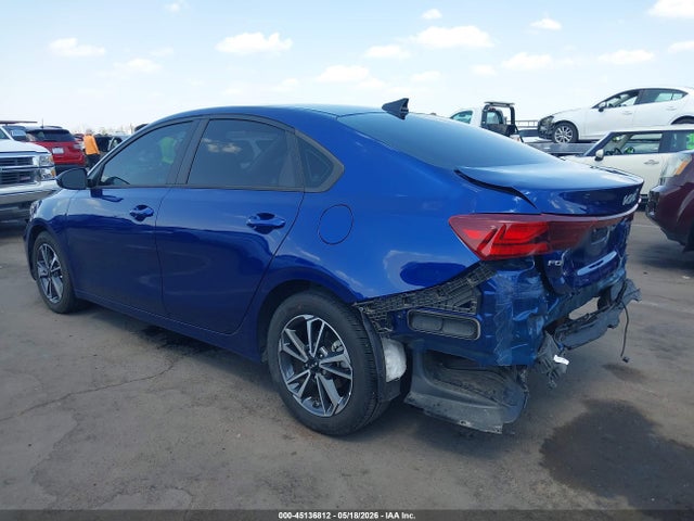 2023 Kia Forte Lxs მანქანა იყიდება აუქციონზე, vin: 3KPF24AD5PE555198, აუქციონის ნომერი: 45136812