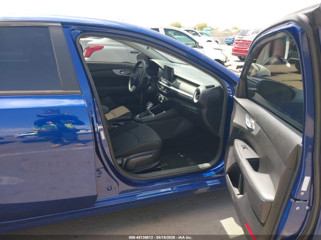 2023 Kia Forte Lxs მანქანა იყიდება აუქციონზე, vin: 3KPF24AD5PE555198, აუქციონის ნომერი: 45136812