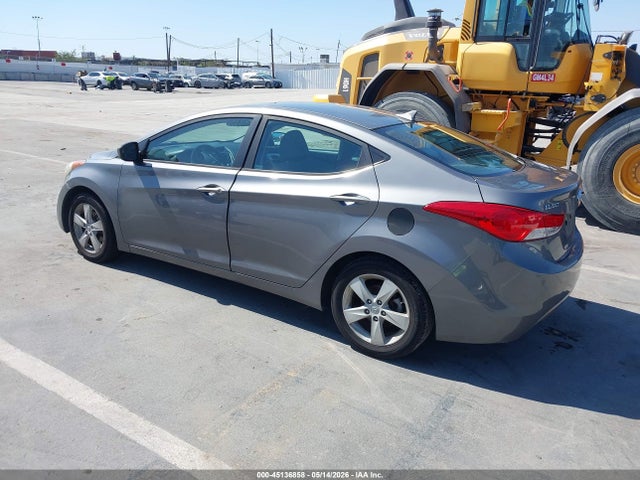 2011 Hyundai Elantra Gls მანქანა იყიდება აუქციონზე, vin: 5NPDH4AE7BH060732, აუქციონის ნომერი: 45136858